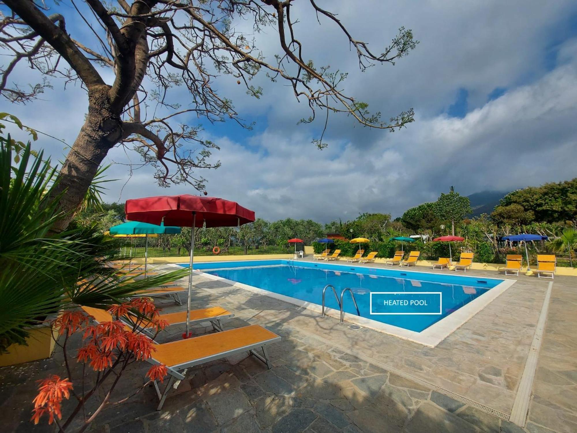 Camping Bella Vista Ceriale Kültér fotó
